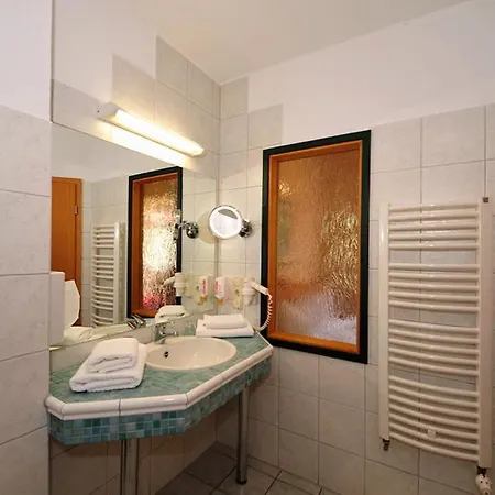 Hotel Zum Lowen *